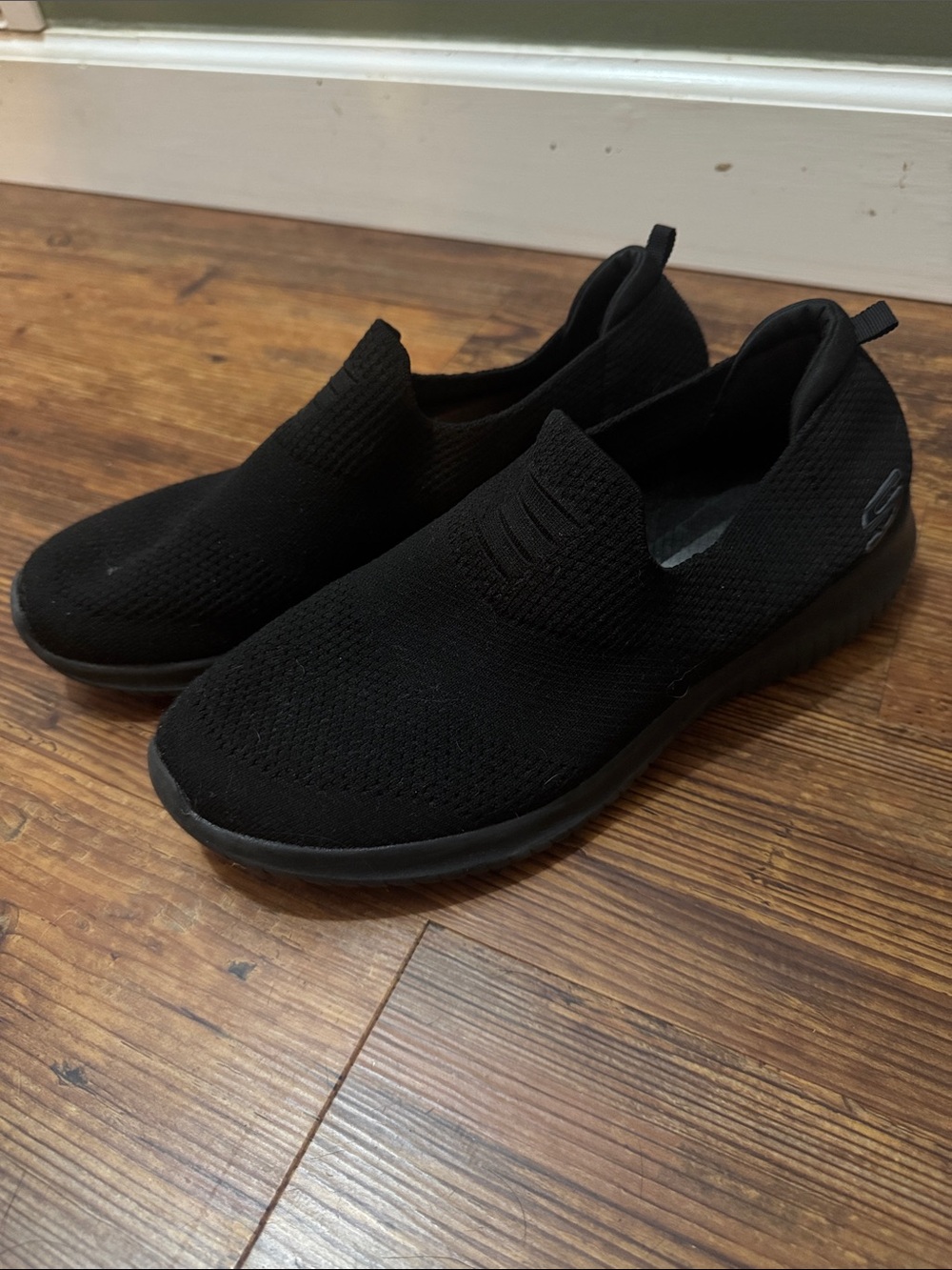 Skechers Black Slip-On Knit Casual Loafers